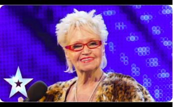 Kelly Fox Shocks the Judges and Rocks the Stage With an Unforgettable Performance